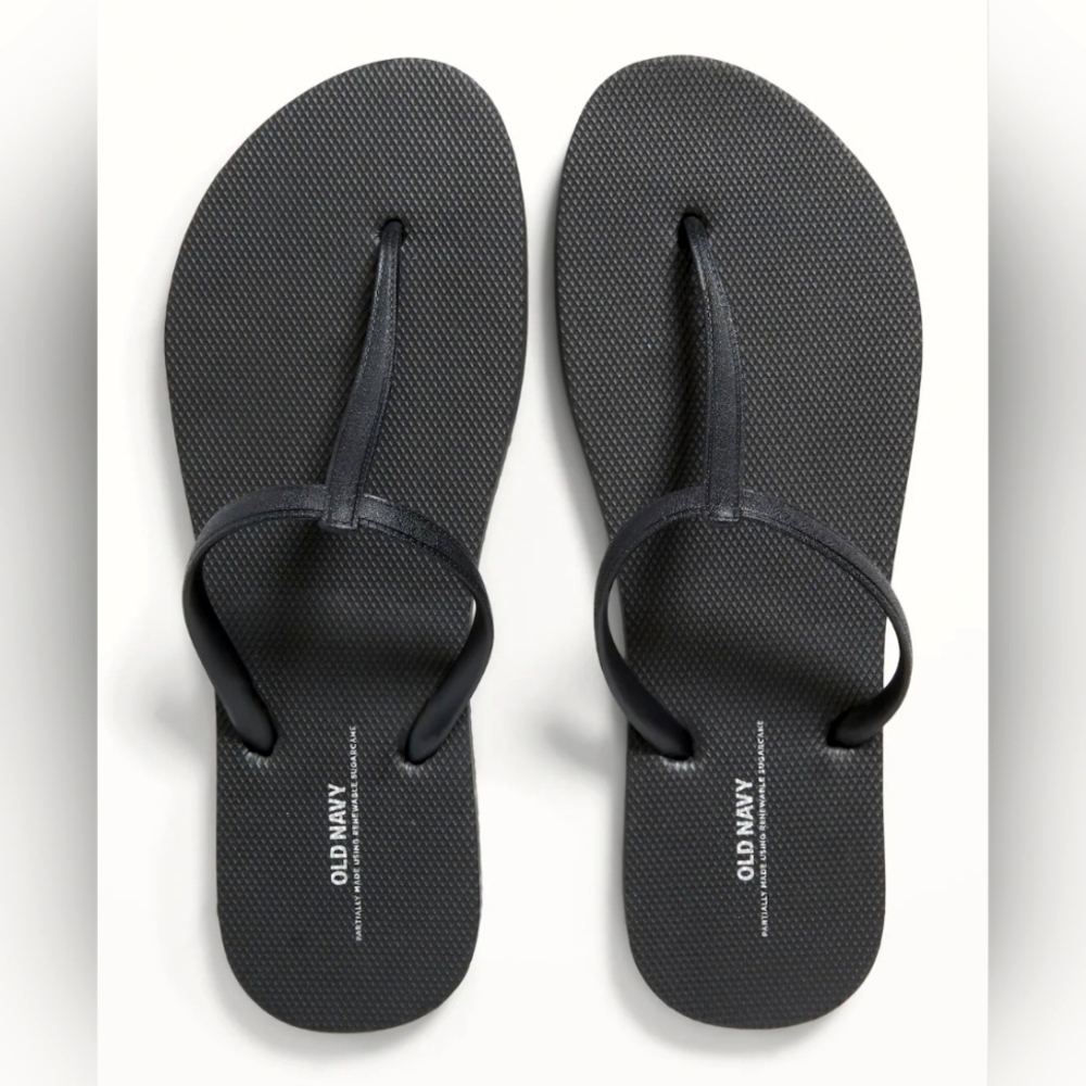 Old Navy T- Strap  Flip Flops